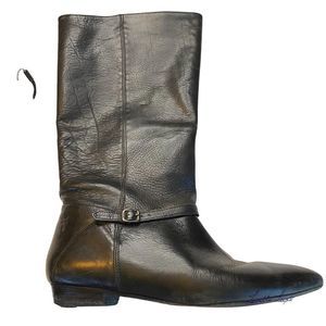 Bold and beautiful: Frye leather boots. Made in Brazil